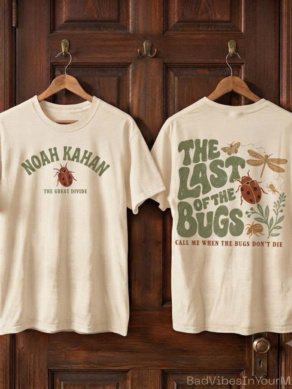 Noah Kahan 'The Last of the Bugs' Tour 2026 Cream Gildan Tshirt Fan Concert